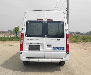 程力威牌CLW5040XQC6CD型囚车